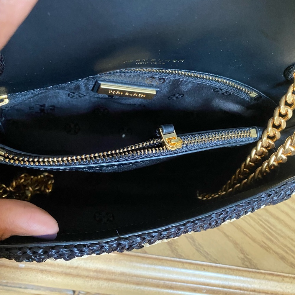 Tory Burch Willa Straw Small Shoulder Bag Black & Pale Khaki - Picture 13 of 14